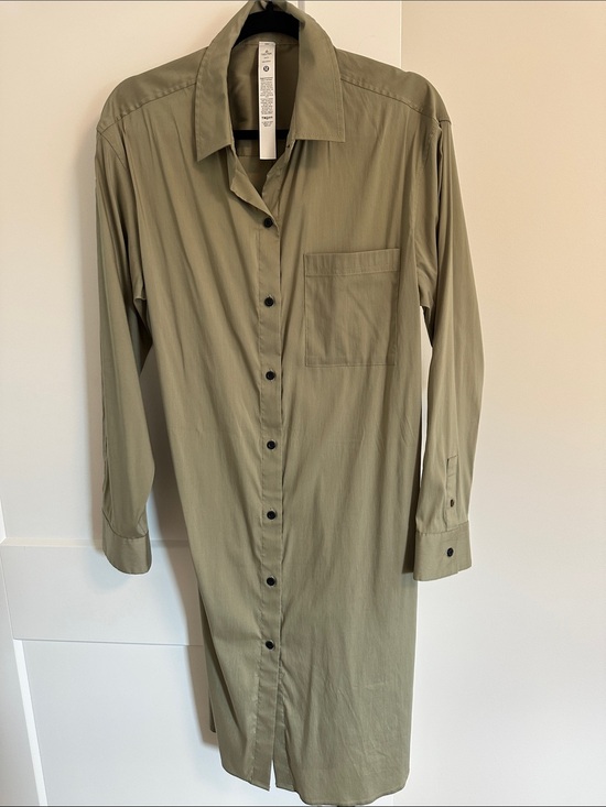 lululemon athletica Dresses & Skirts - Lululemon women’s  Olive Green Button-Up Long Shirt dress